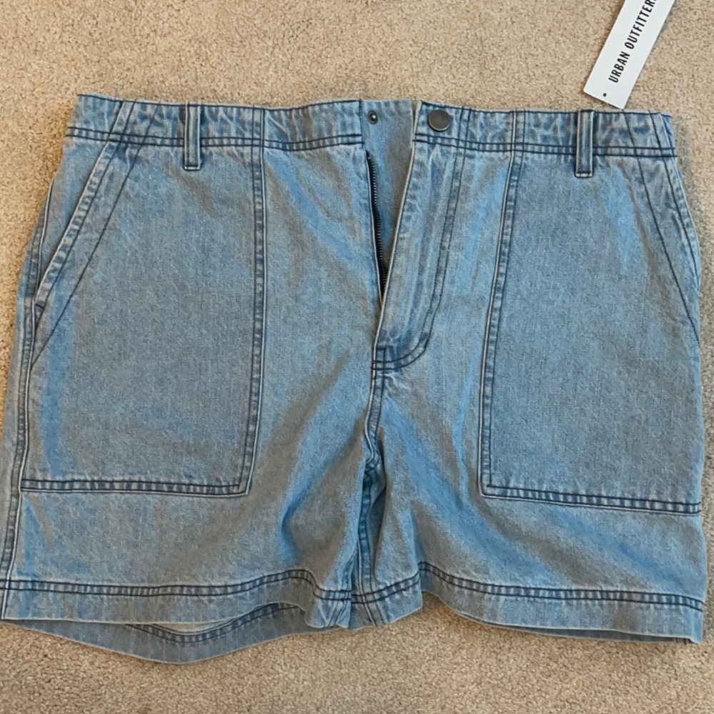BDG mom shorts NWT